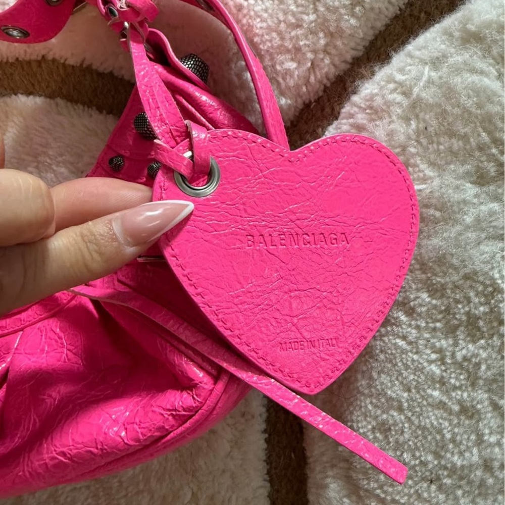 Balenciaga Le cagole bag, like brand new, used twice - Picture 3 of 4
